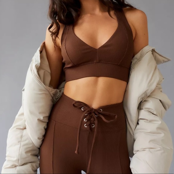 Year of Ours Other - Tess V Sports Bra